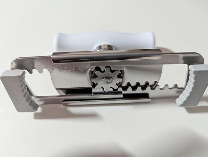 Manual Can Opener