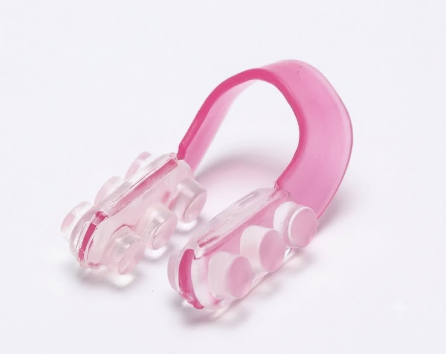 Magic Nose Shaper Clip (Buy `1 Get 2 Free)