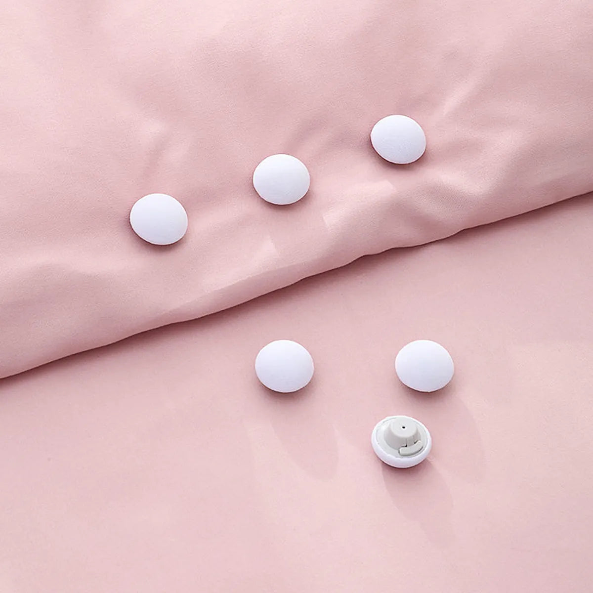 Bedding Duvet Quilt Cover Snaps Fixing Clips Fastener Holder Gripper Clip