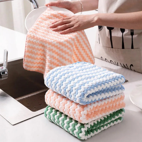 Super absorbent kitchen cleaning towel
