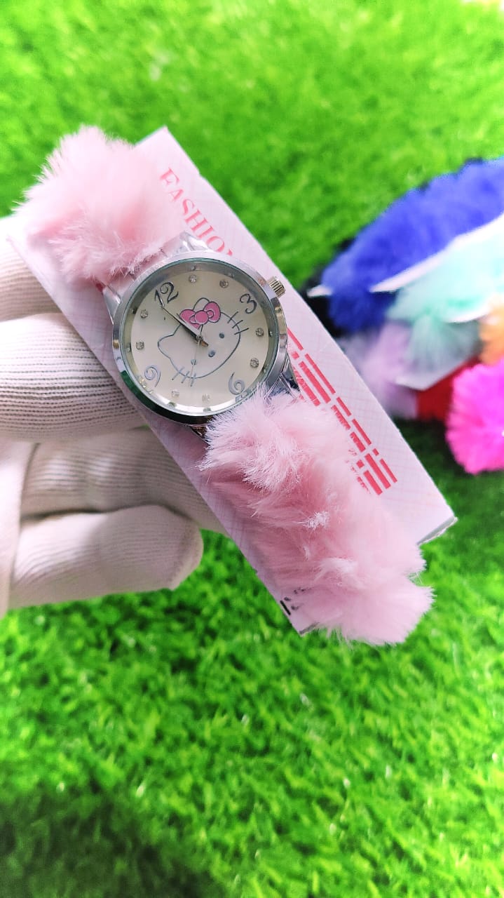 Hello Kitty Cartoon Analog Wrist Watch for Kids & Women