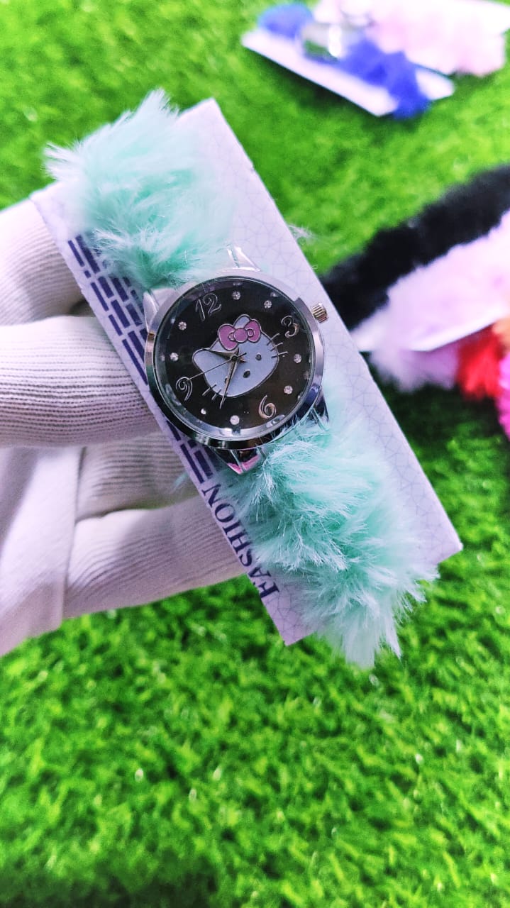 Hello Kitty Cartoon Analog Wrist Watch for Kids & Women