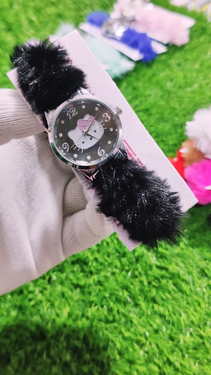 Hello Kitty Cartoon Analog Wrist Watch for Kids & Women