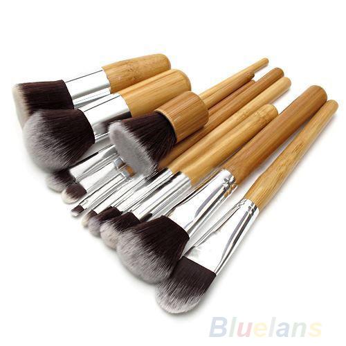 Amazing and beautiful Wooden Brush Set