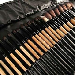 Bobby brown Brush Set