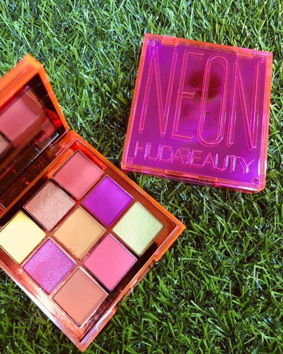 HB NEON PALETTES