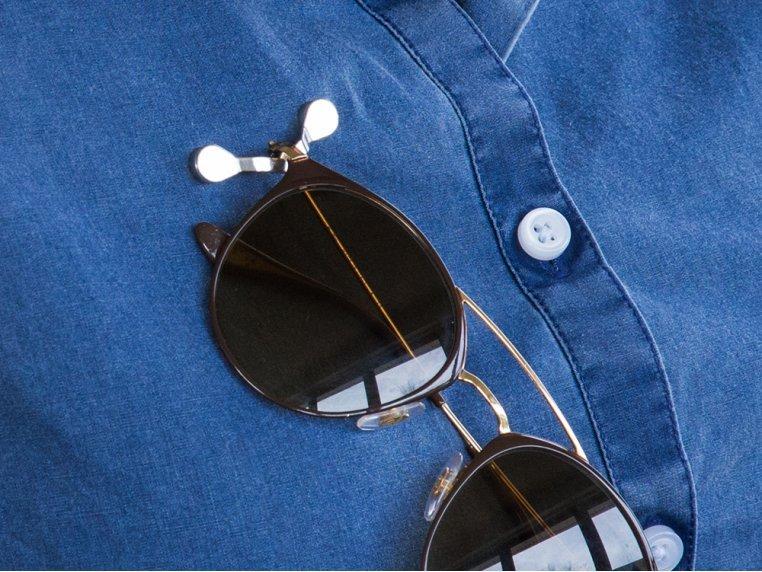 Magnetic Hang Eyeglass Holder Pin