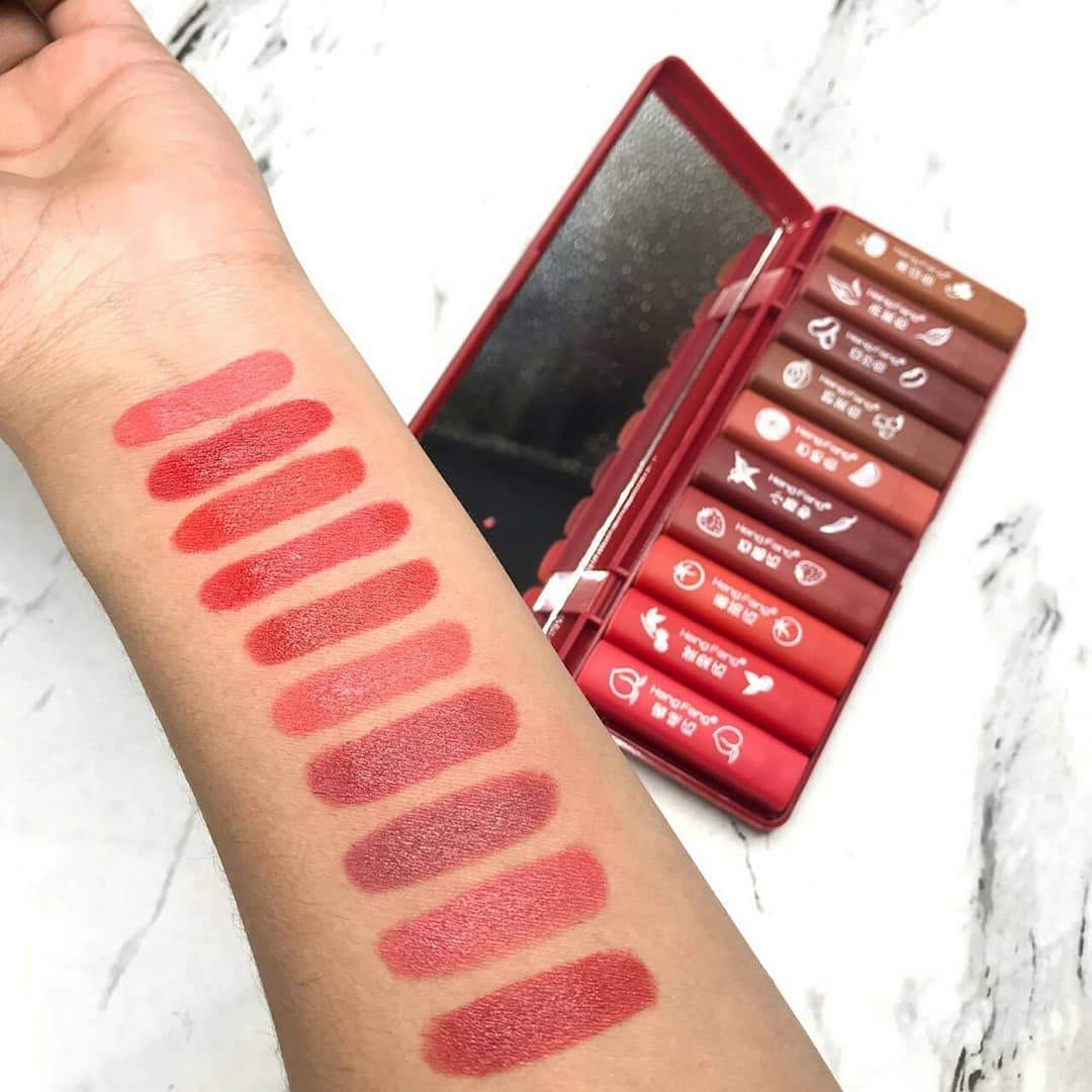 Amazing lipstick hang fang pack of 10