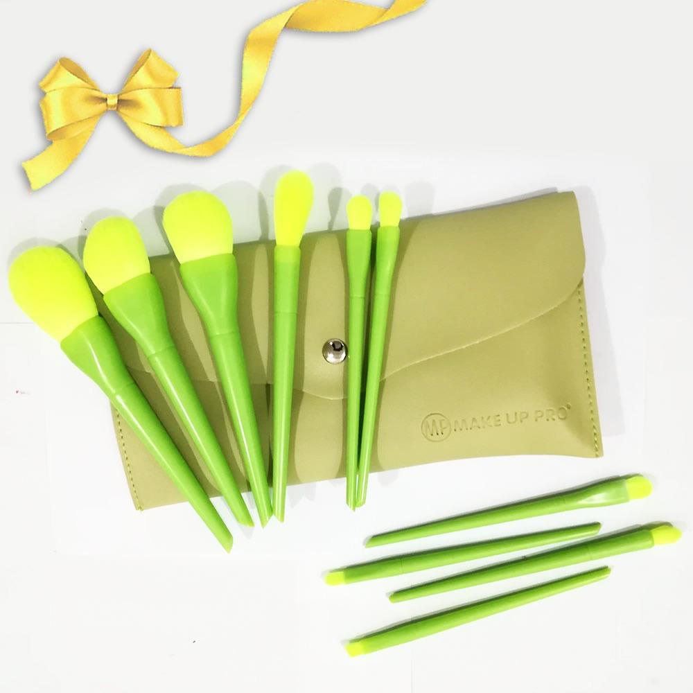 MP MAKEUP PRO 10 PIECES BRUSH SET