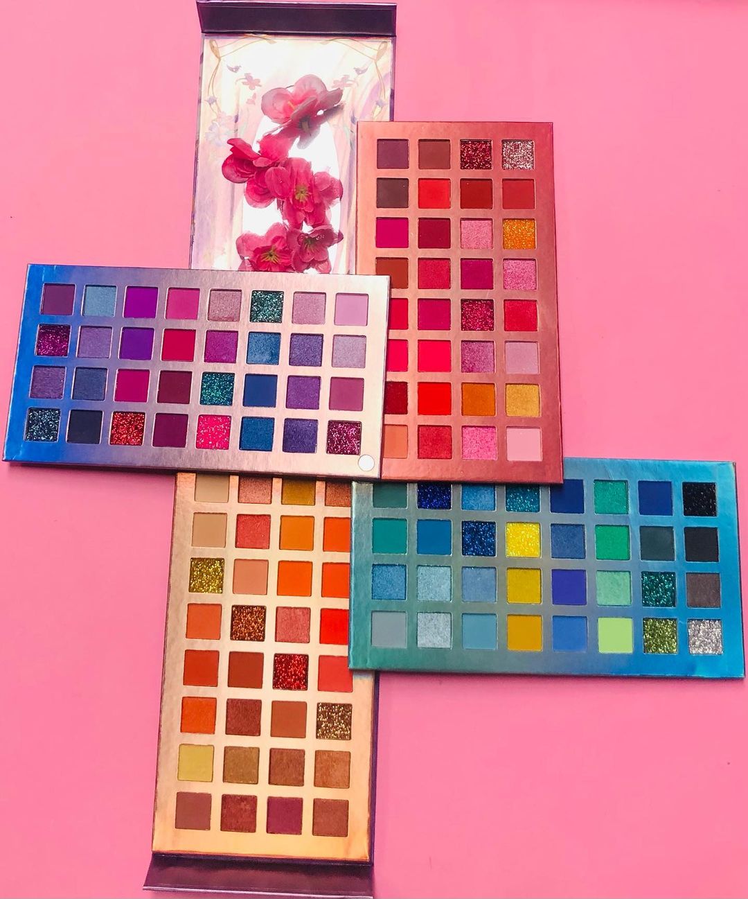 Pola Aylr 128 Color Eyeshadow Palette