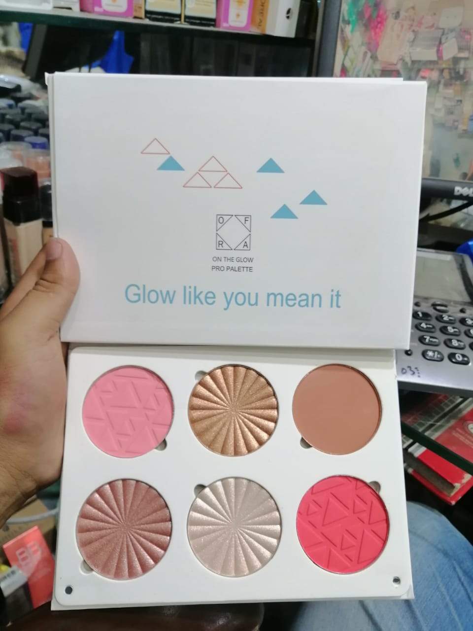 Ofra highlighter blush palate