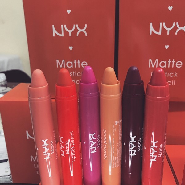 NYX LIP CRAYONS PACK OF TEN (12)