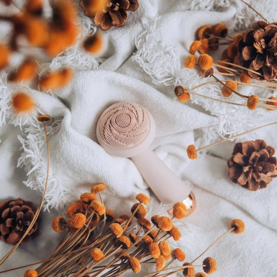 Flawless Cleanse Silicone Face Scrubber & Cleanser