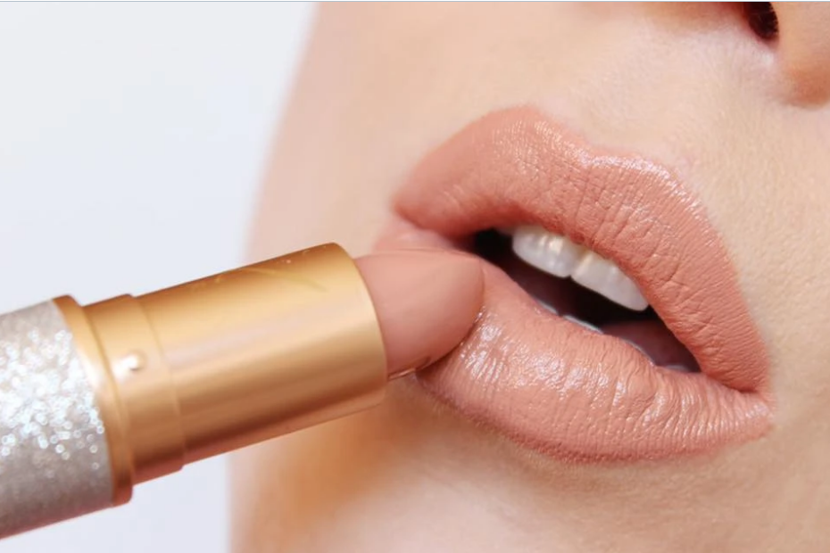 MAC MATTE LIPSTICK