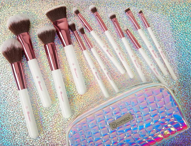 Crystal Quartz 12 Piece Brush Set and Bag